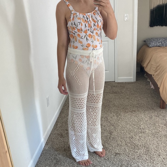 Oranges swimsuit - Picture 4 of 4